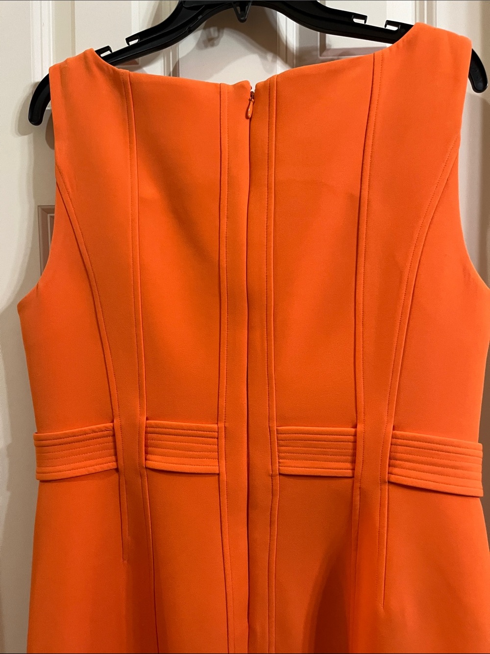 LDT Annemarie in Tigerlily Sleeveless Midi Sheath Dress with Waist Detail - Picture 3 of 6